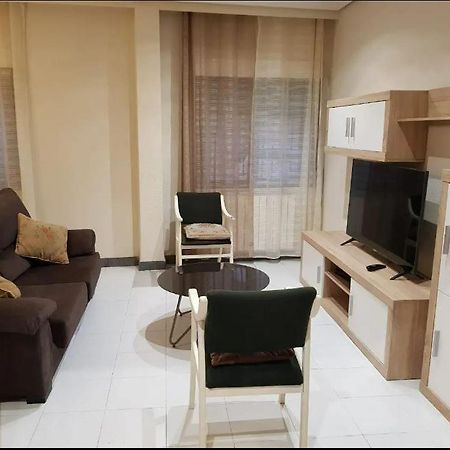 Private Room With Shared Bathroom Salamanca Esterno foto